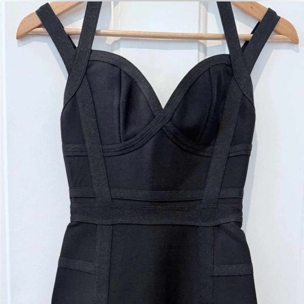 House of CB Elegant Black Strapless Dress